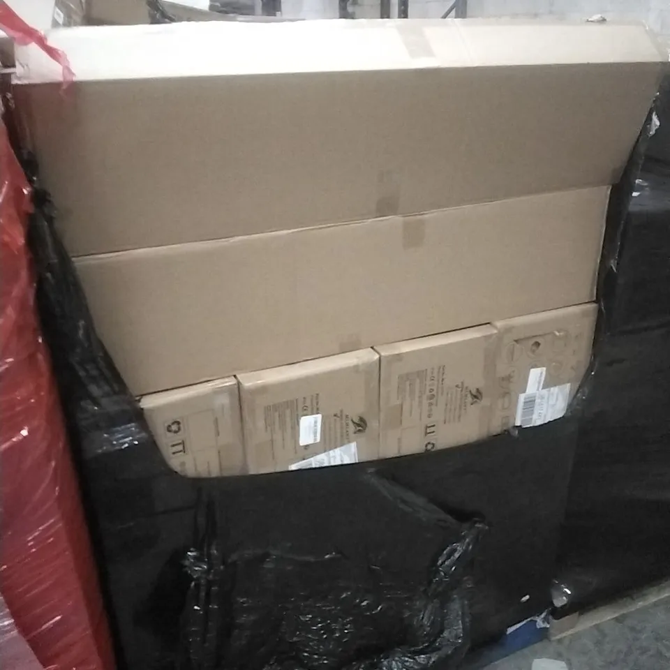 PALLET OF ASSORTED HOUSEHOLD GOODS AND PRODUCTS TO INCLUDE; DRYING RACKS AND STEAM CLEANERS ETC