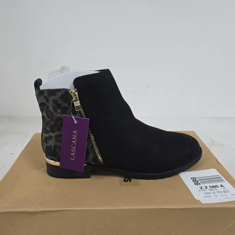 LASCANA BLACKL/ANIMAL PRINT BOOTS SIZE 39 BOXED