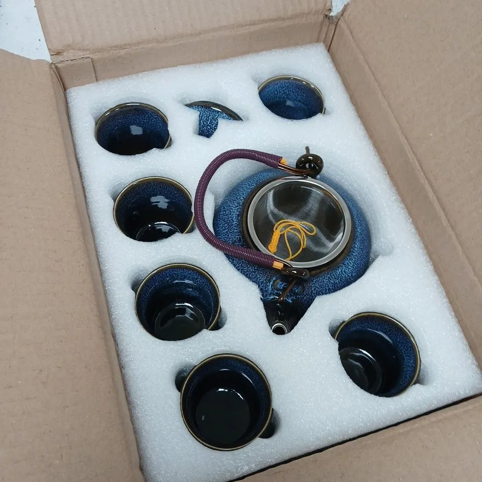 BLUE GLAZED CERAMIC TEAPOT WITH SIX MATCHING CUPS