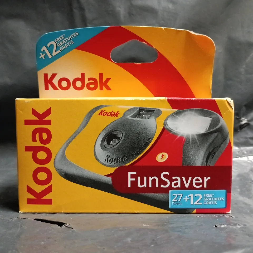 KODAK FUNSAVER SINGLE USE CAMERA