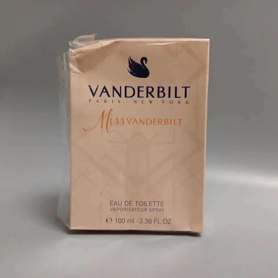BOXED AND SEALED MISS VANDERBILT EAU DE TOILETTE 100ML