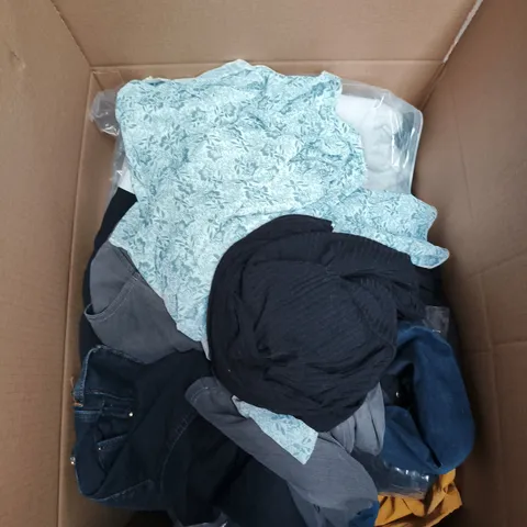 LARGE BOX OF APPROXIMATELY 25 ASSORTED CLOTHING ITEMS IN VARIOUS COLOURS, STYLES AND SIZES - COLLECTION ONLY