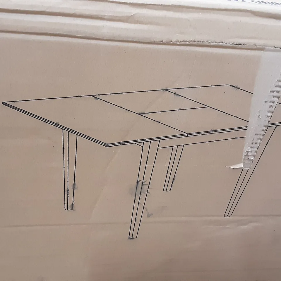BOXED RUFFORD DINING TABLE IN NATURAL RUBBER WOOD 