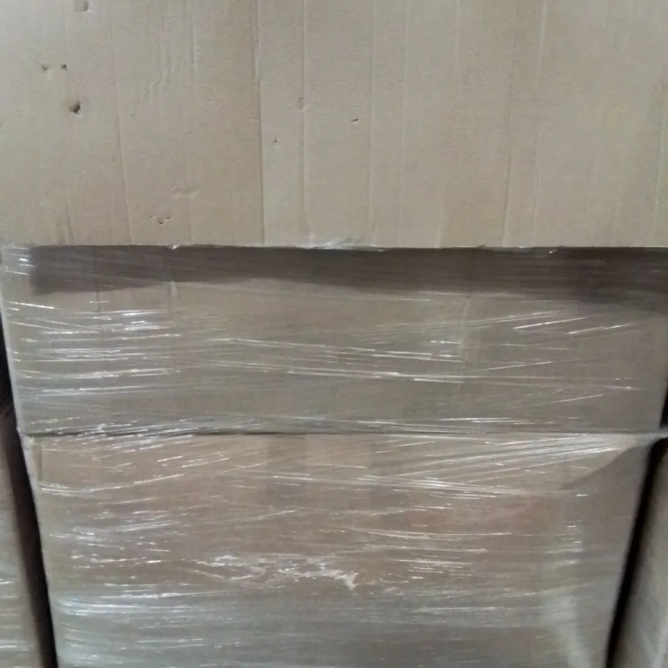 PALLET CONTAINING A VERY LARGE QUANTITY OF ASSORTED PILLOWS AND RELATED BEDDING/COMFORT PRODUCTS ECT