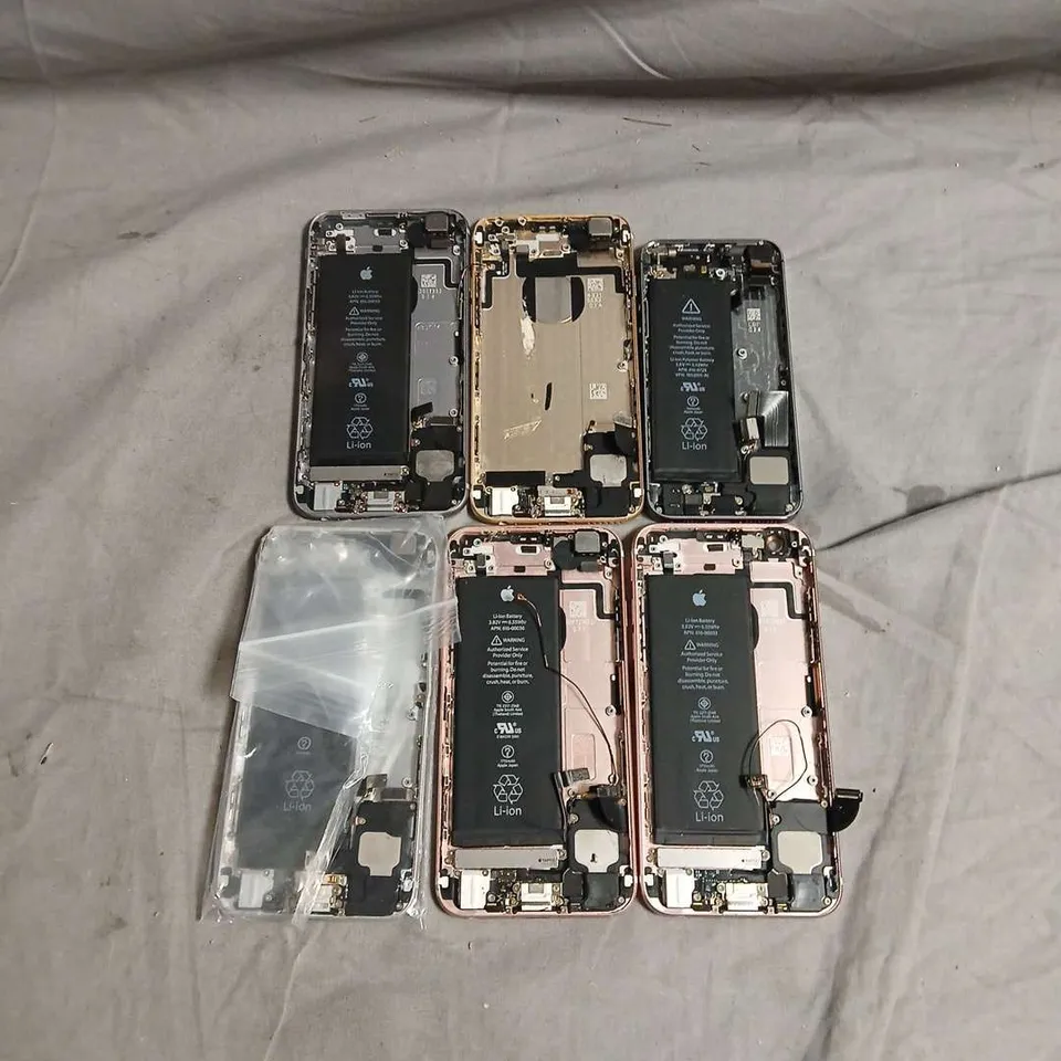 APPROXIMATELY 30 APPLE IPHONE BACKS - FOR PARTS - ASSORTED MODELS AND COLOURS