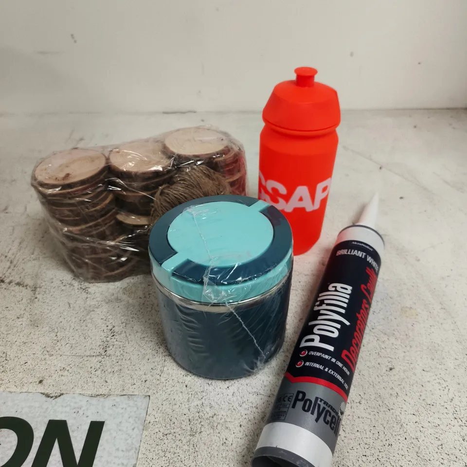 APPROXIMATELY 10 ASSORTED HOUSEHOLD PRODUCTS TO INCLUDE DRINKS CONTAINER, CAULK, FOOD CONTAINER ETC