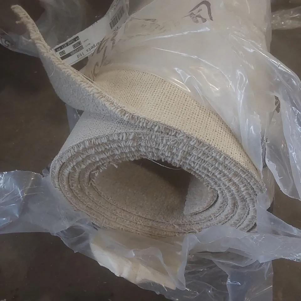 ROLL OF QUALITY DURHAM TWIST PORRIDGE AB CARPET // SIZE: APPROX 5 X 3.4m