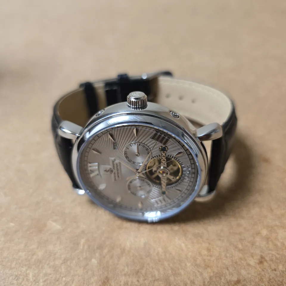 BOXED SAMUEL JOSEPH AUTOMATIC LIMITED EDITION SILVER TONE WATCH WITH WHITE DIAL