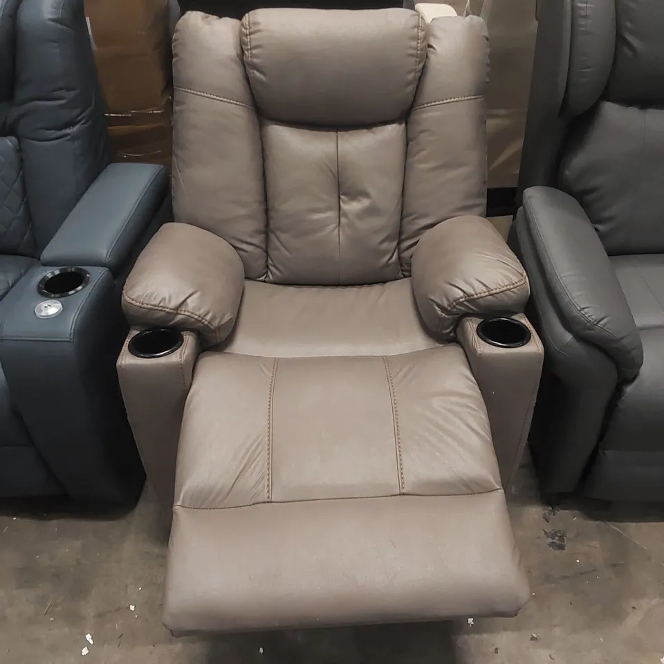 QUALITY DESIGNER ROCKING MANUAL RECLINER ARMCHAIR WITH CUPHOLDERS