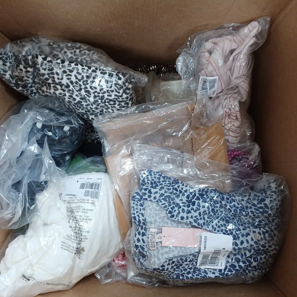 BOX OF APPROXIMATELY 20 ASSORTED ITEMS OF CLOTHING TO INCLUDE CAROLE HOCHMAN, MONSOON, FINERY, FRANK USHER, ETC