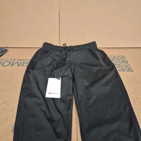 LULULEMON BLACK YOGA PANTS – UK 12 
