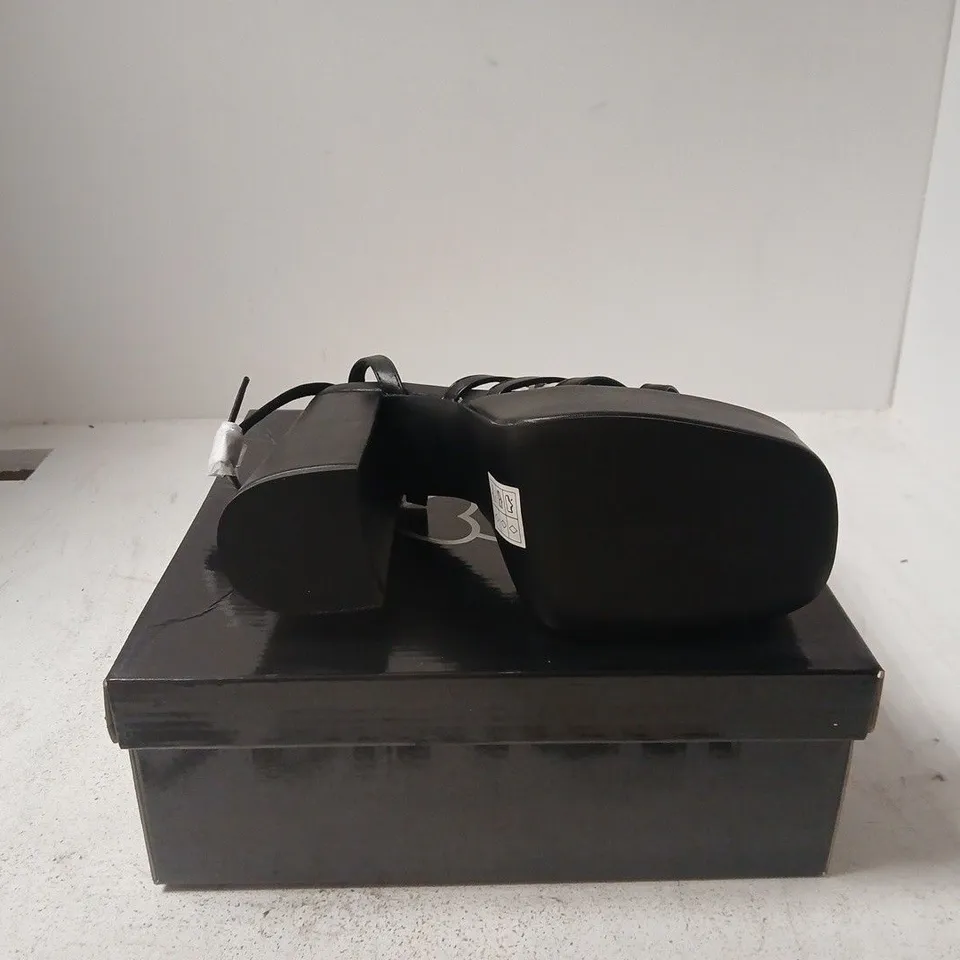 BLACK STRAPPY PLATFORM SANDALS – WOMEN'S, BOXED UK 7