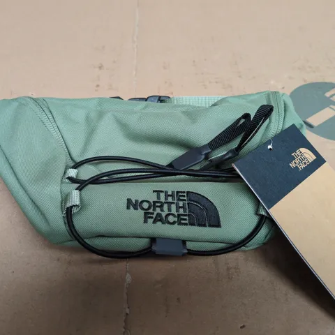 THE NORTH FACE COMPACT MINT GREEN ZIP POUCH