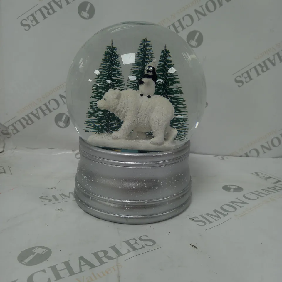 BOXED SANTA EXPRESS CHRISTMAS CHARACTER MUSICAL WATER SPINNER POLAR BEAR