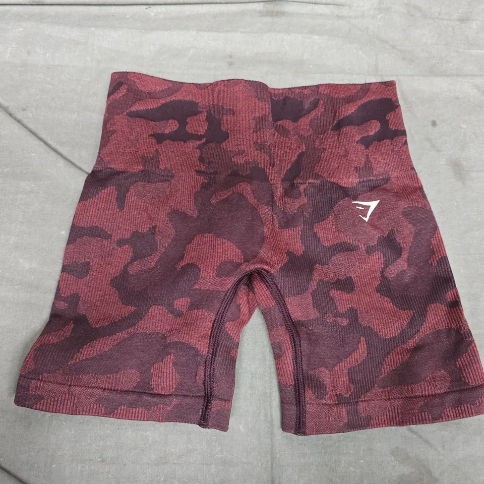 GYMSHARK ADAPT CAMO SEAMLESS SHORTS ON BROWN - XXS