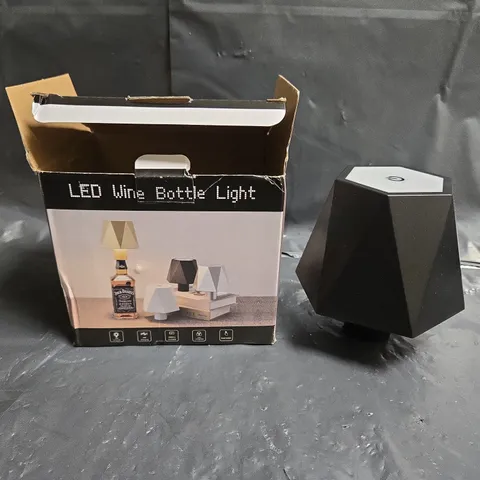 LED WINE BOTTLE LIGHT – GEOMETRIC TABLE LAMP (BOXED)
