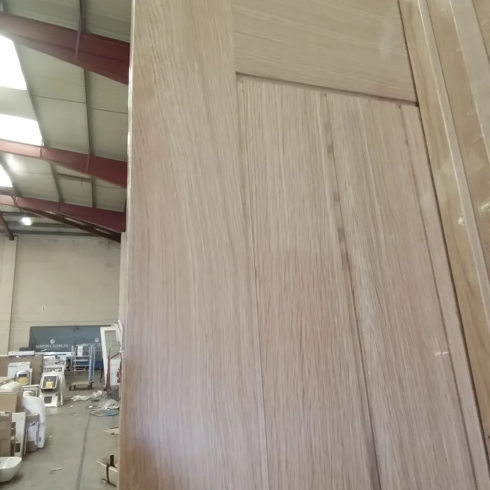 PACKAGED GEOM 762MM X 1981MM COTTAGE OAK VENEER INTERNAL DOOR DOOR