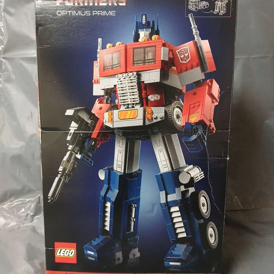 LEGO TRANSFORMERS OPTIMUS PRIME - 10302