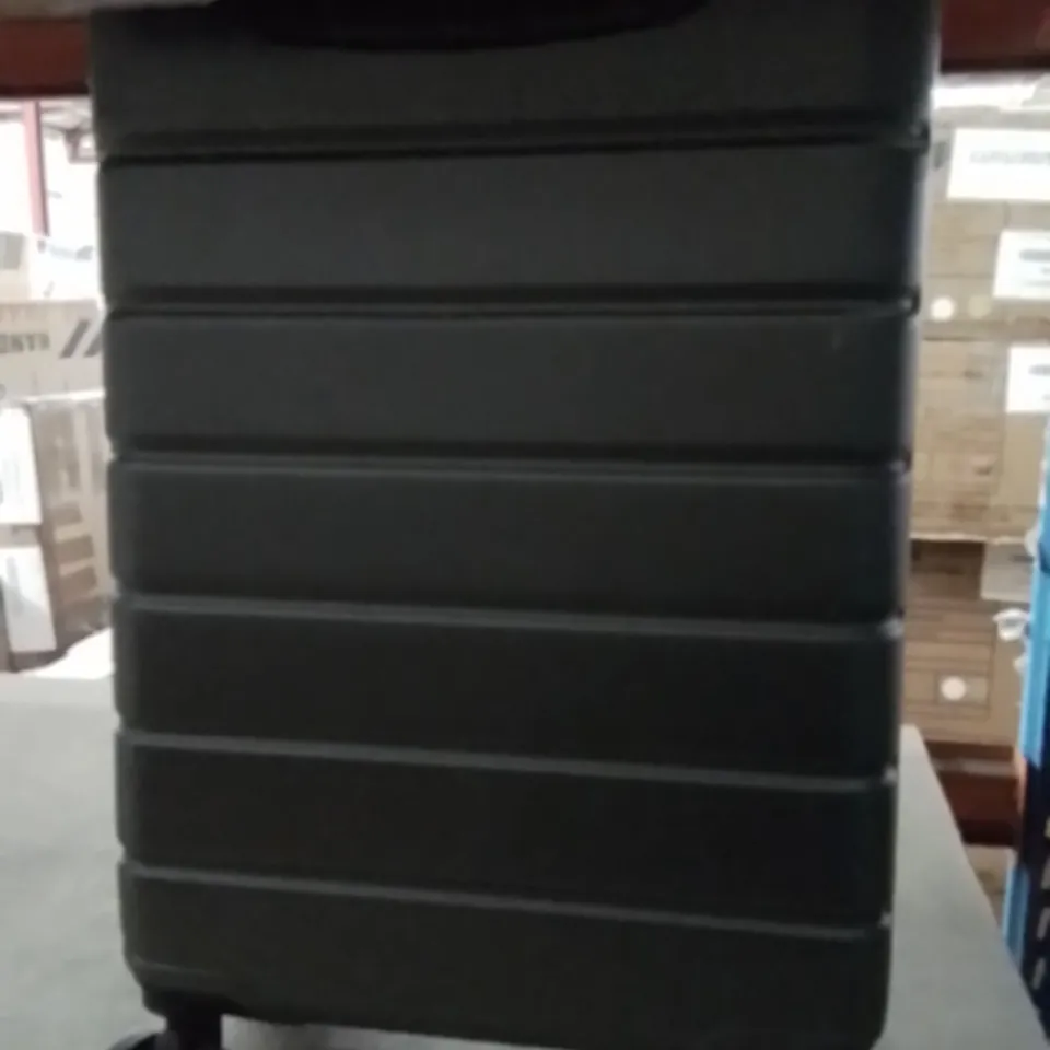 LUGGFLEX TRAVEL SUITCASE DARK GREEN