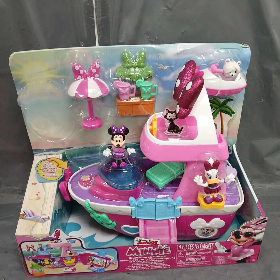 MINNIE MOUSE BOWDAZZLING YACHT PLAYSET