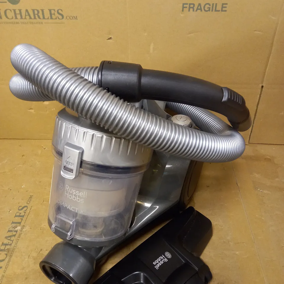 RUSSELL HOBBS COMPACT XS CYLINDER VACUUM