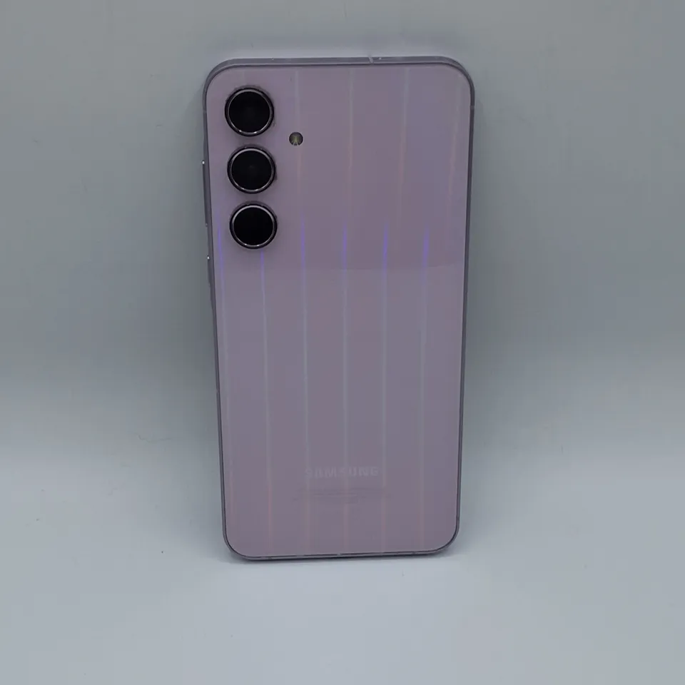 BOXED SAMSUNG GALAXY A55 5G 8/256GB IN AWESOME LILAC - SM-A556E