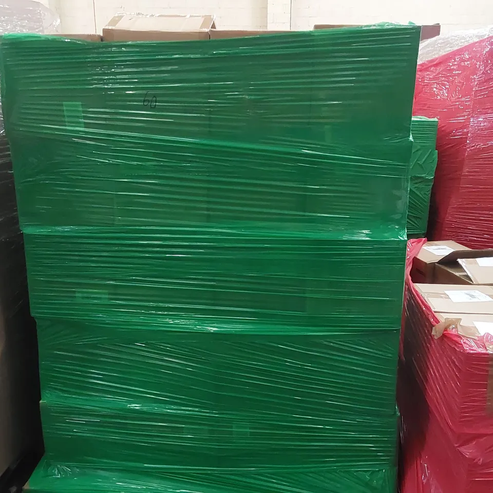 PALLET OF APPROXIMATELY 60 BOXES OF 200x 25.4CM (10") ROUND PULP MOLDED PLATES 
