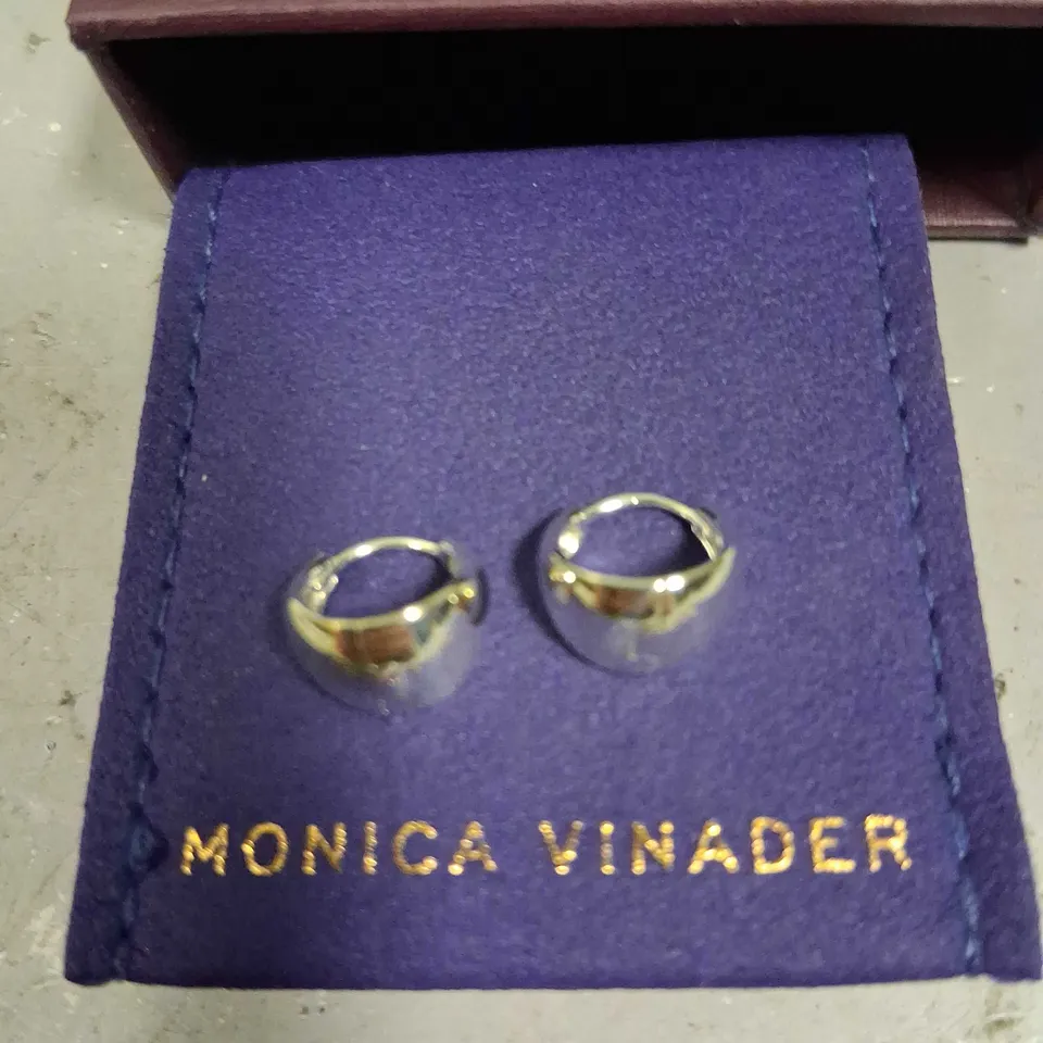 BOXED MONICA VINADER TAPERED HUGGIE EARRINGS