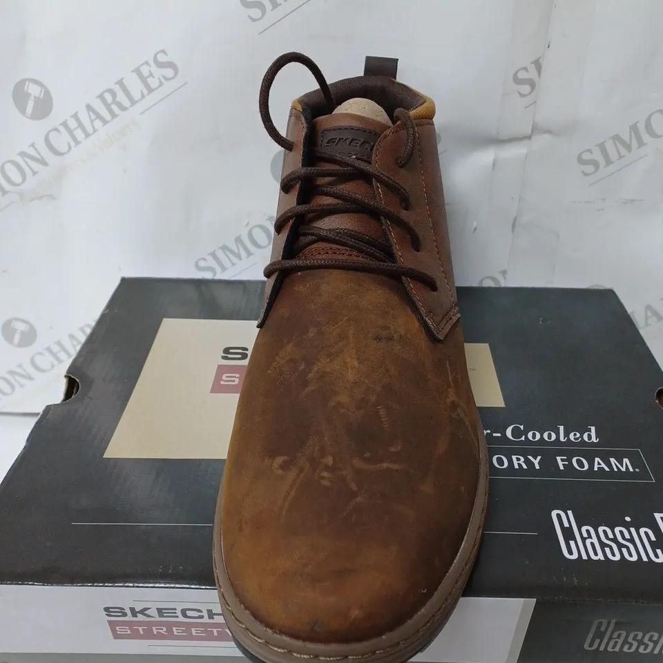 BOXED SKECHERS MEN RENLI BOOTS, DARK BROWN - SIZE 9