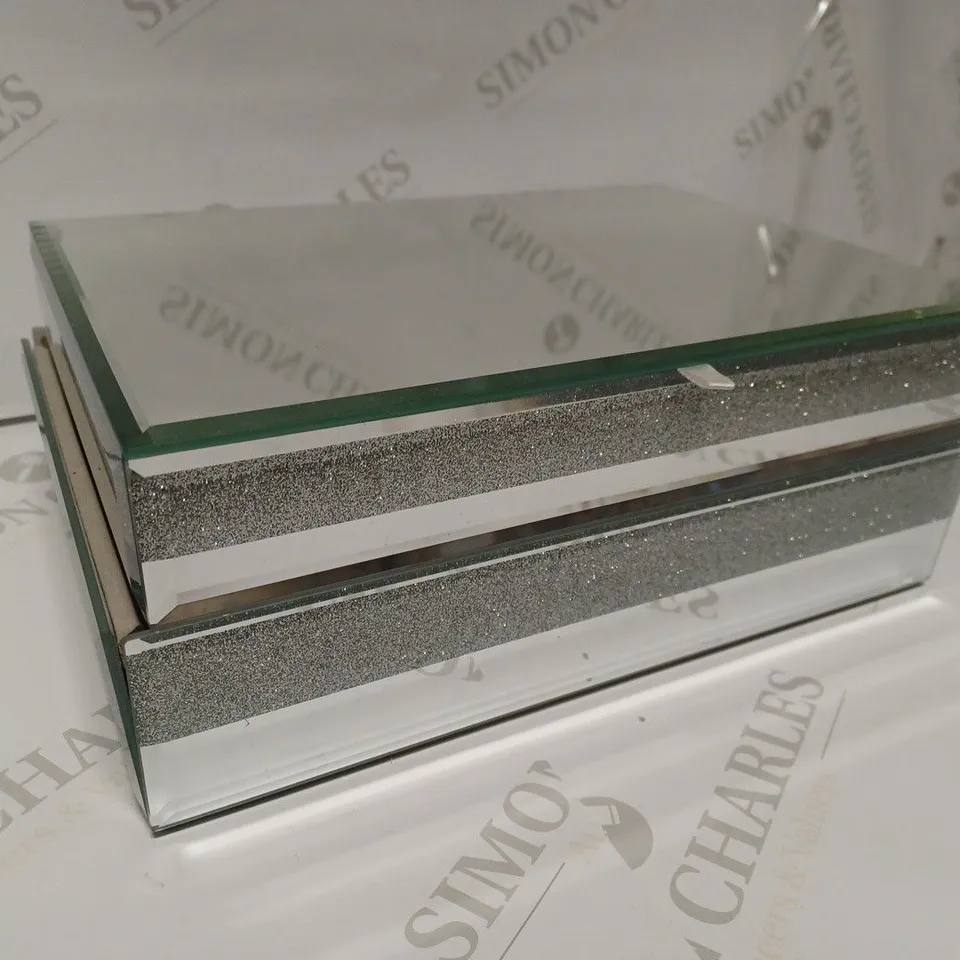 JM BY JULIEN MACDONALD GLASS STACKING JEWELLERY BOX - SILVER