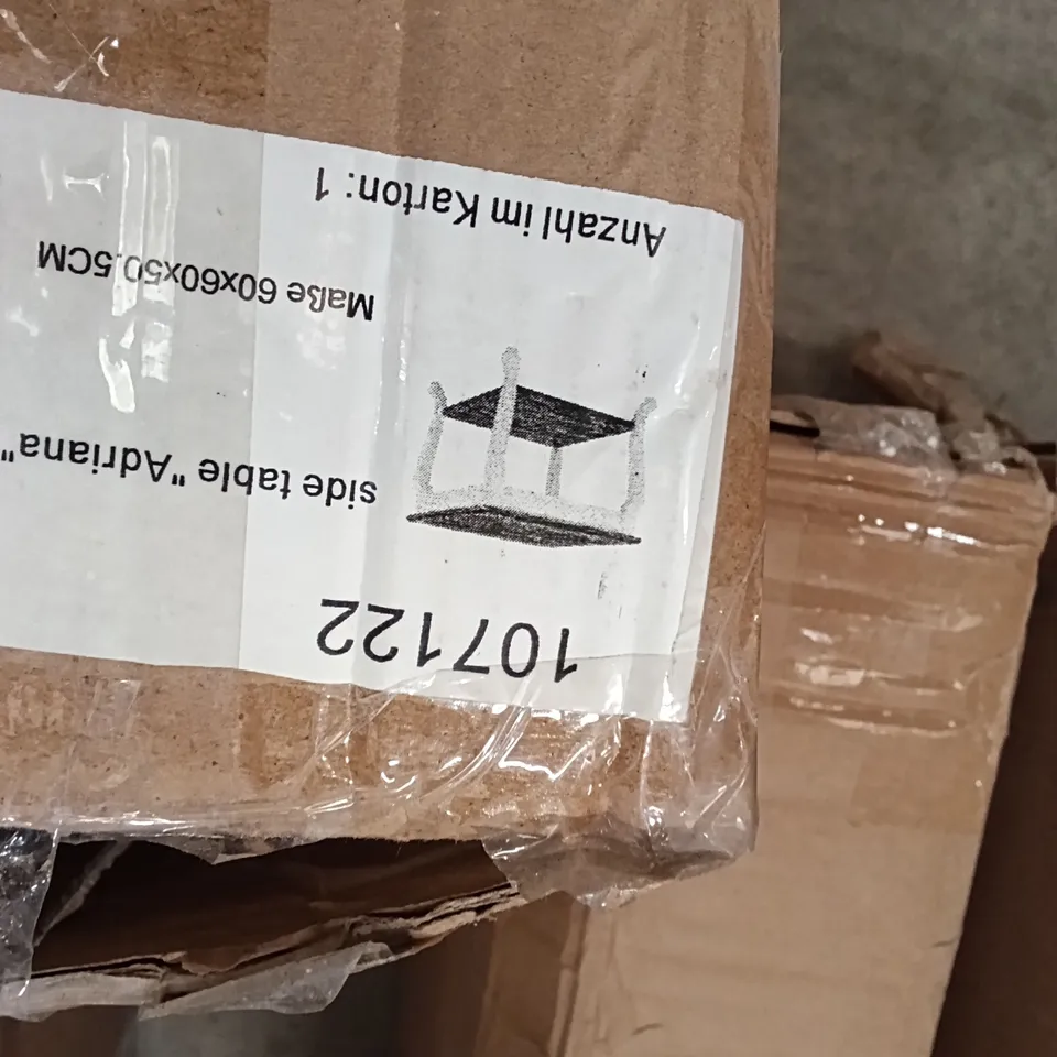 BOXED ADRIANA SIDE TABLE  - BLACK/WHITE (1 BOX)