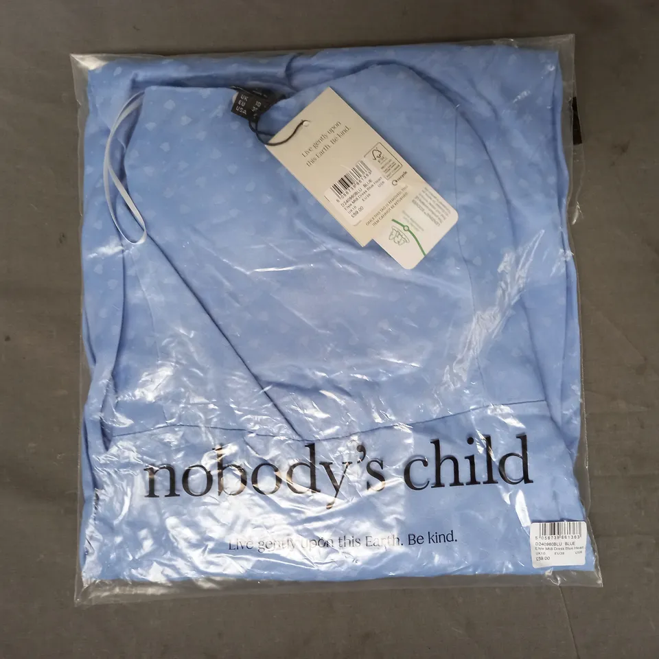 NOBODY'S CHILD ELSIE MIDI DRESS IN BLUE W. HEART PATTERN SIZE 10