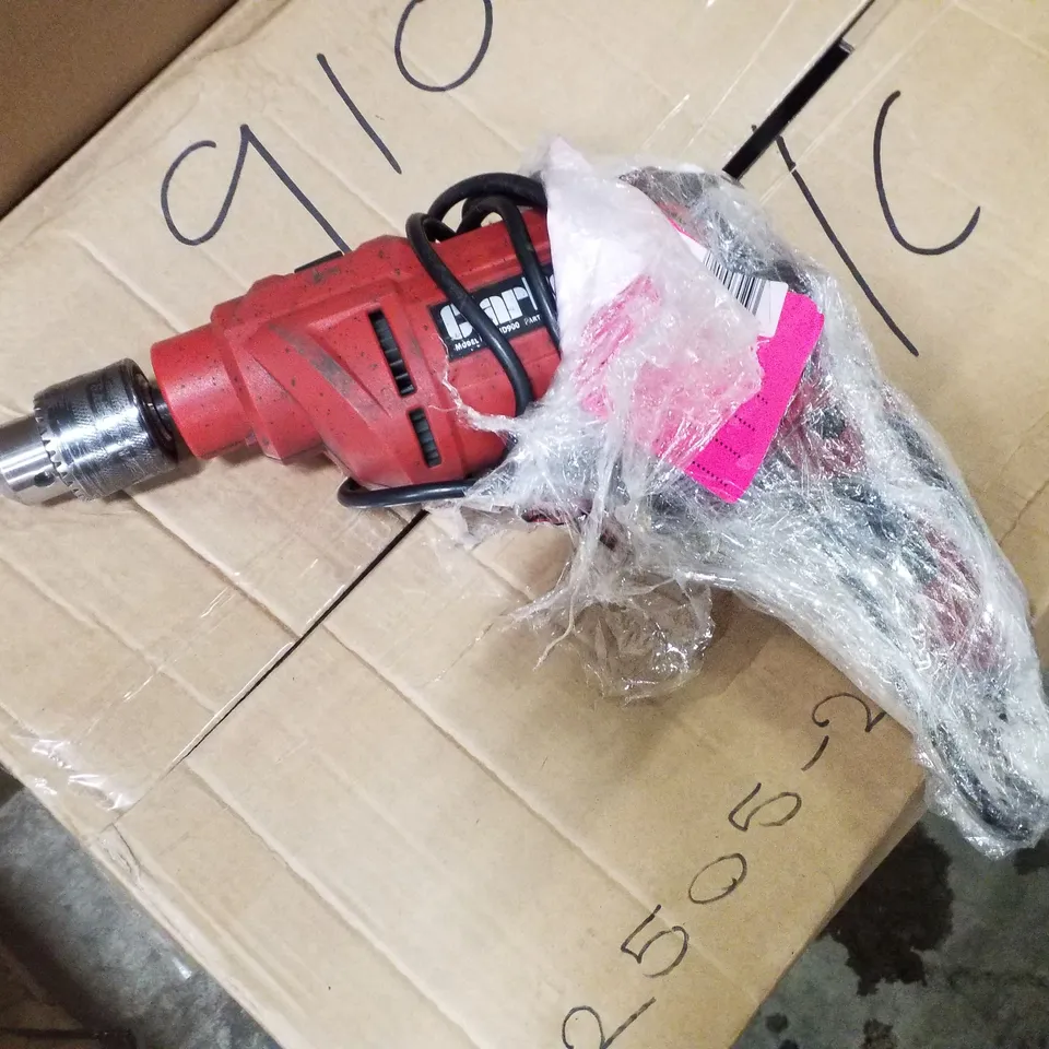 CLARKE CHD900 900W HAMMER DRILL (230V)