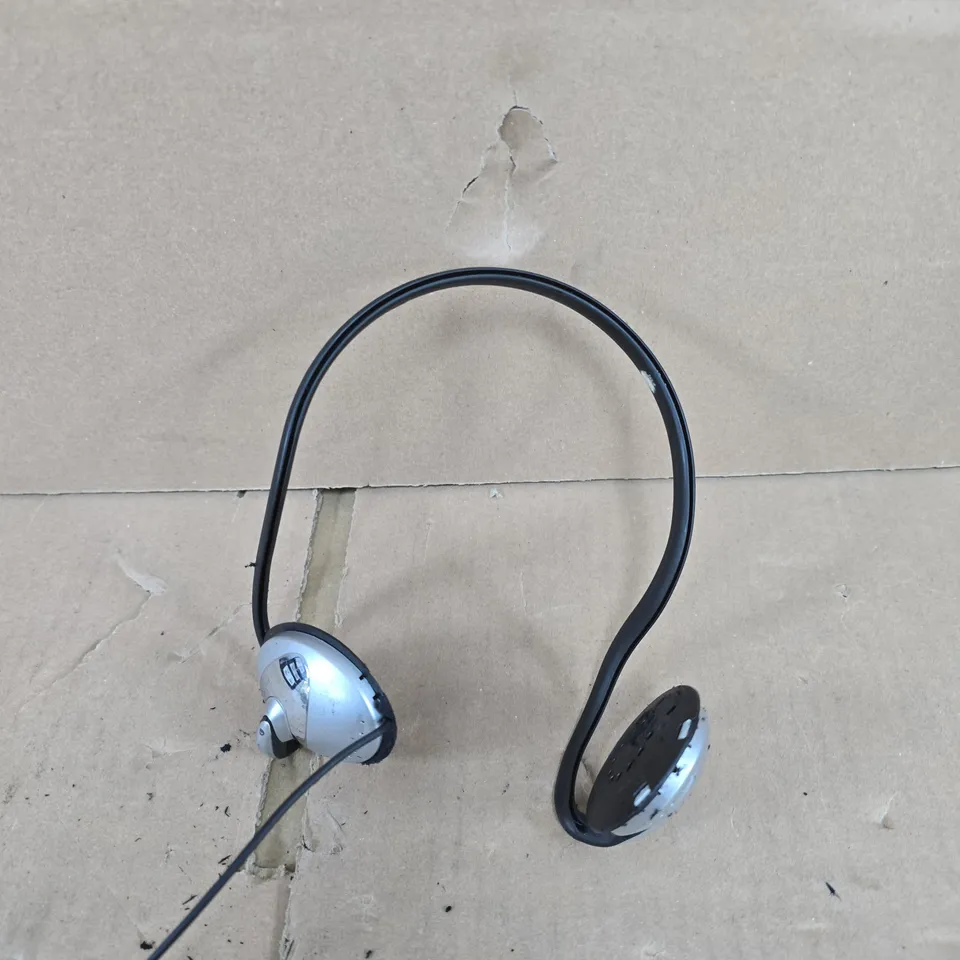 THOMSON LAD 799 CD PORTABLE PLAYER – BOXED WITH HEADPHONES