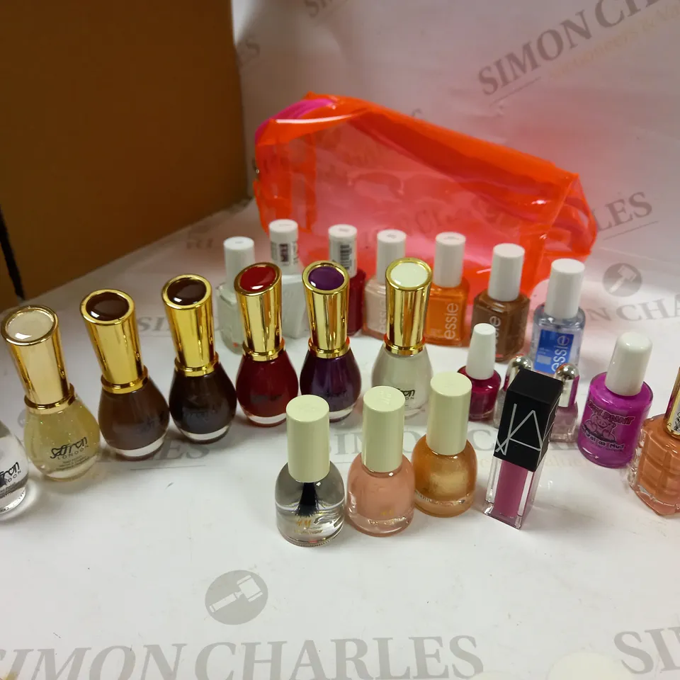 ASSORTMENT OF NAIL POLISH LACQUER APPROX. 20 ITEMS WITH NEON COSMETIC BAG 