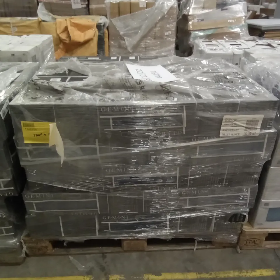 PALLET OF 60 PACKS OF 17 BRAND NEW GEM COLS ROYAL BLUE GLOSS TILES - EACH PACK COVERS APPROXIMATELY 1M² (TOTAL APPROX. 60M²)
