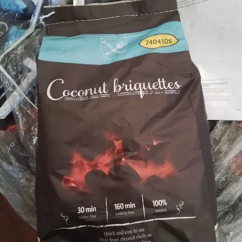 PALLET CONTAINING APPROXIMATELY 80 X 3KG BAGS OF COCONUT BARBECUE BRIQUETTES