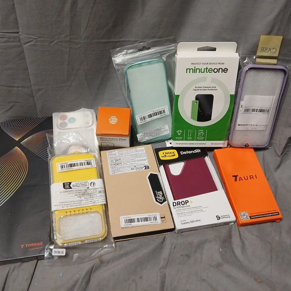 APPROXIMATELY 15 ASSORTED ELECTRICAL ITEMS TO INCLUDE HIVE ACTIVE PLUG, PHONE CASES, SCREEN PROTECTORS, ETC