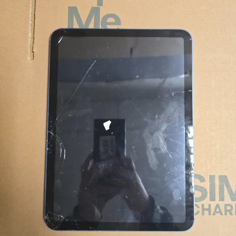 APPLE IPAD TABLET - A2757