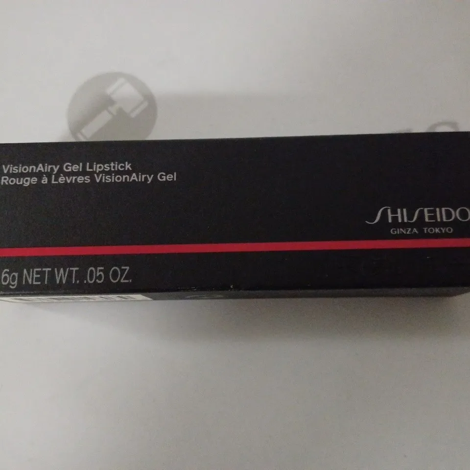 LOT OF APPROX 4 SHISEIDO LADIES VISIONAIRY GEL LIPSTICK
