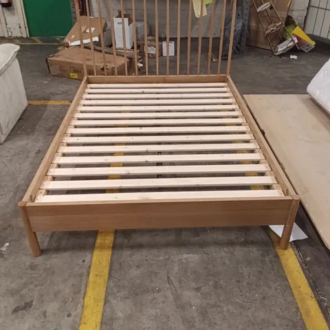 QUALITY DOUBLE BED WOODEN BEDFRAME 4'6