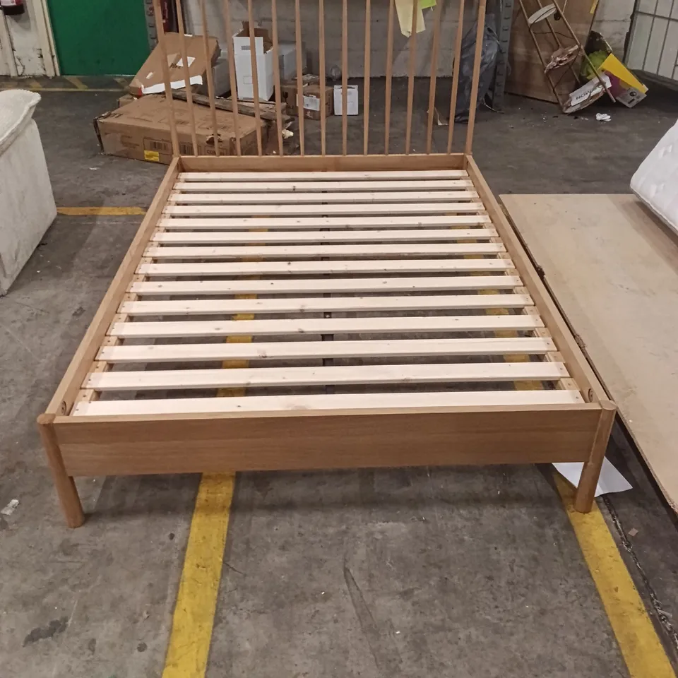 QUALITY DOUBLE BED WOODEN BEDFRAME 4'6