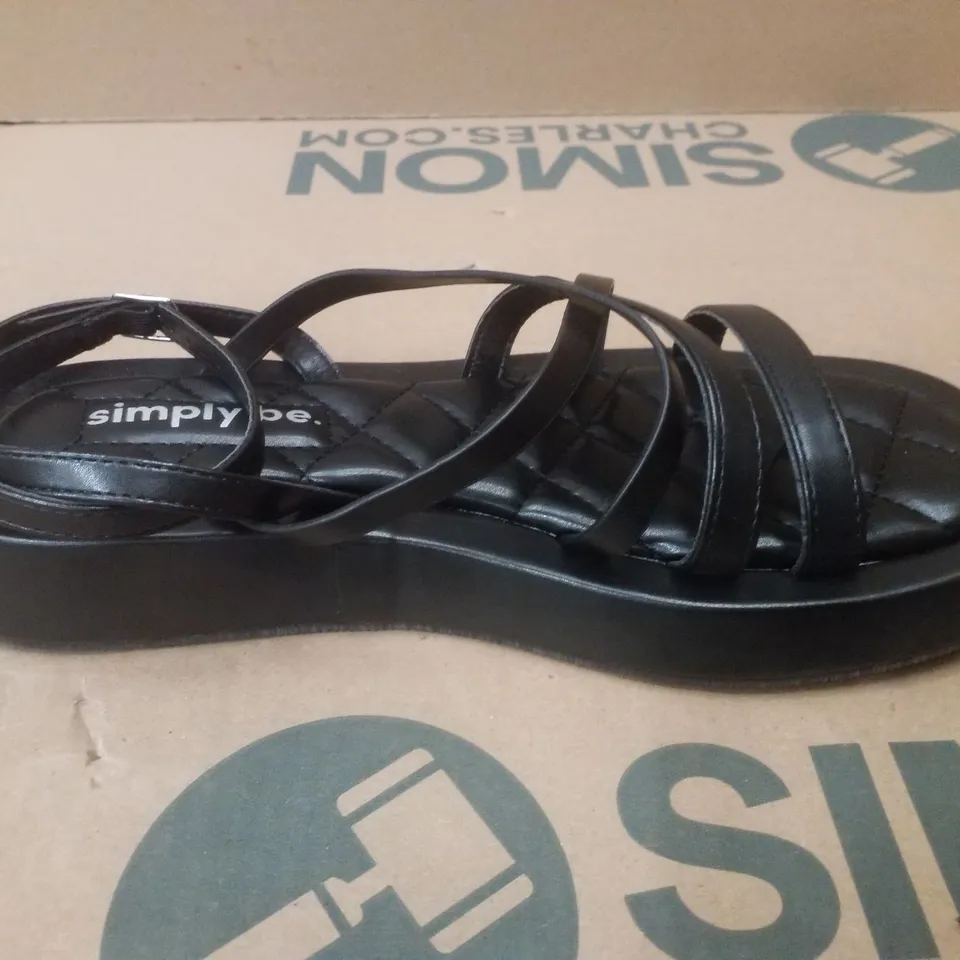 BOX CONTAINING APPROXIMATELY 6 PAIRS OF BRAND NEW SIMPLY BE BLACK PHOEBE WIDE SANDALS - SIZE 6