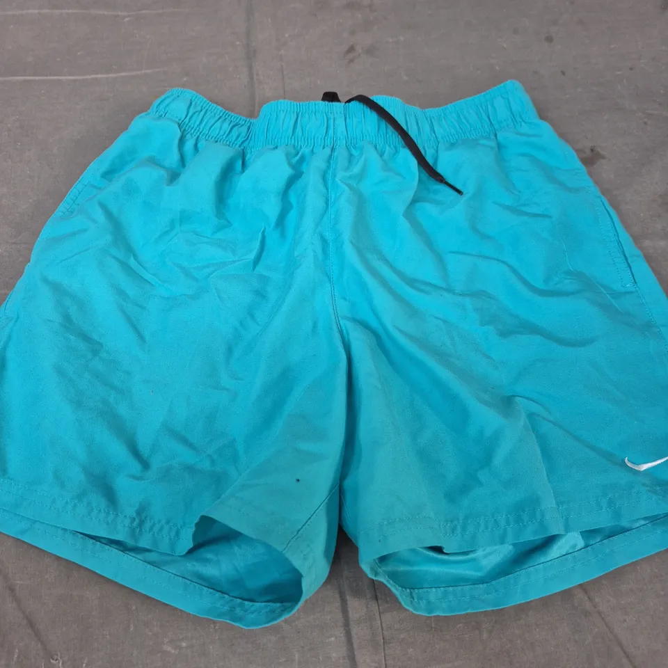 NIKE TEAL SWIM SHORTS SIZE M