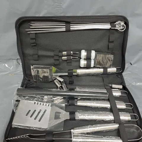 DESIGNER BBQ COOKWARE SET 