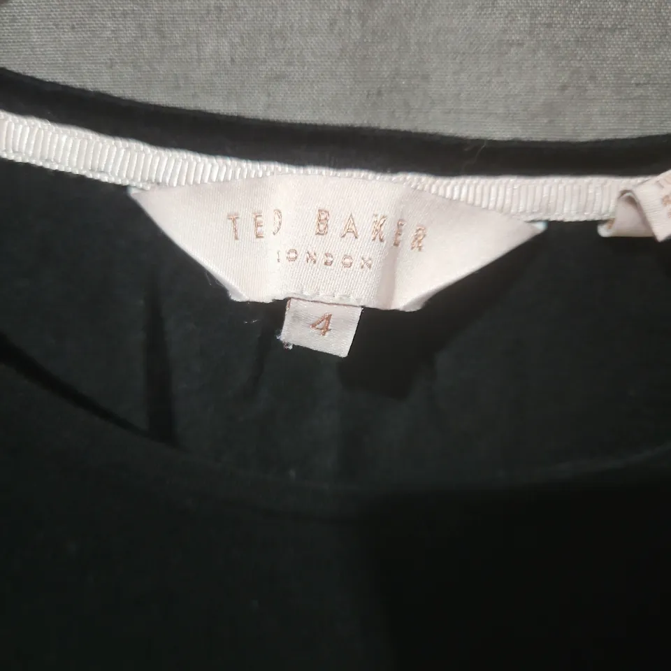 TED BAKER LONDON BLACK T-SHIRT – 'WAKE ME FOR CHAMPAGNE' SCRIPT, UK 4