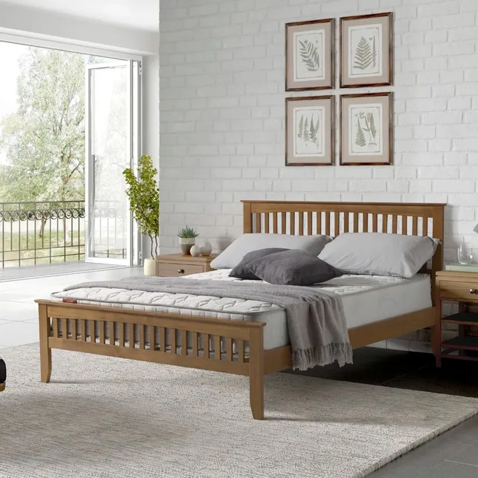 BOXED ALYN BED FRAME IN OAK // SIZE: 4FT6 (2 BOXES)