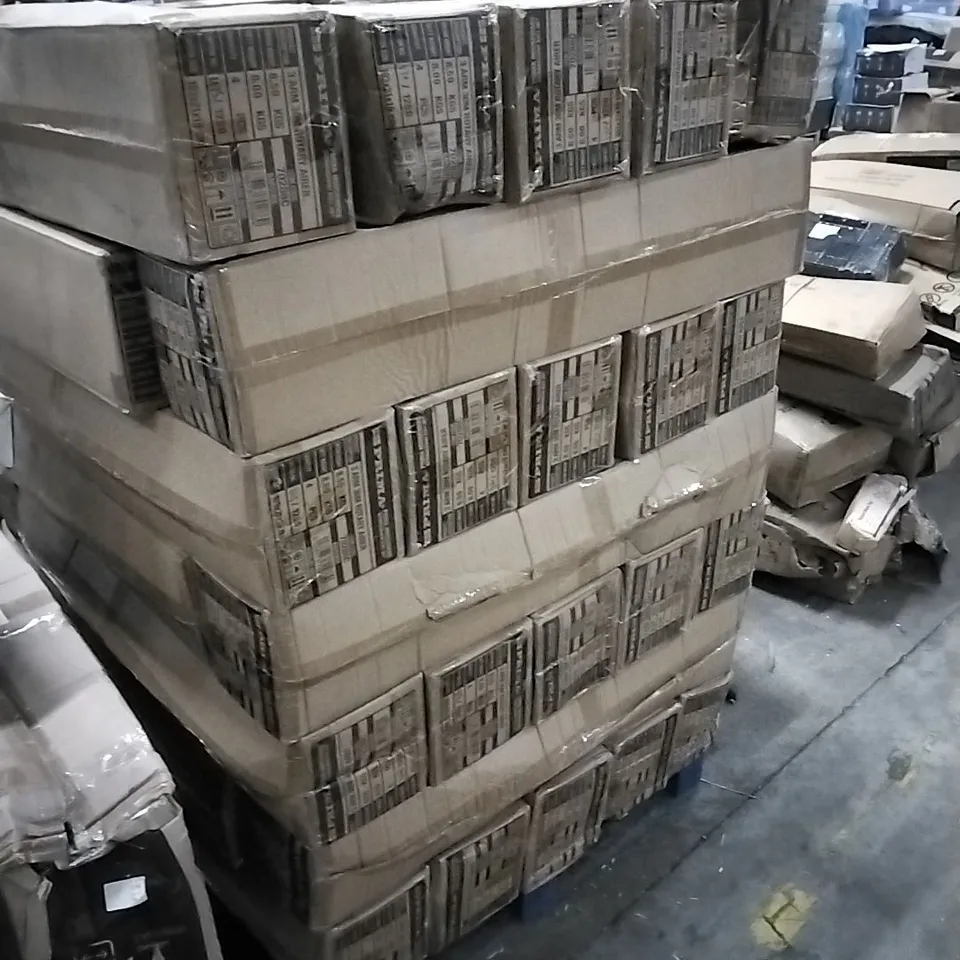 PALLET TO CONTAIN APPROXIMATELY 30 PRIMA 3 ARM ROTARY AIRER - 1 PALLET 