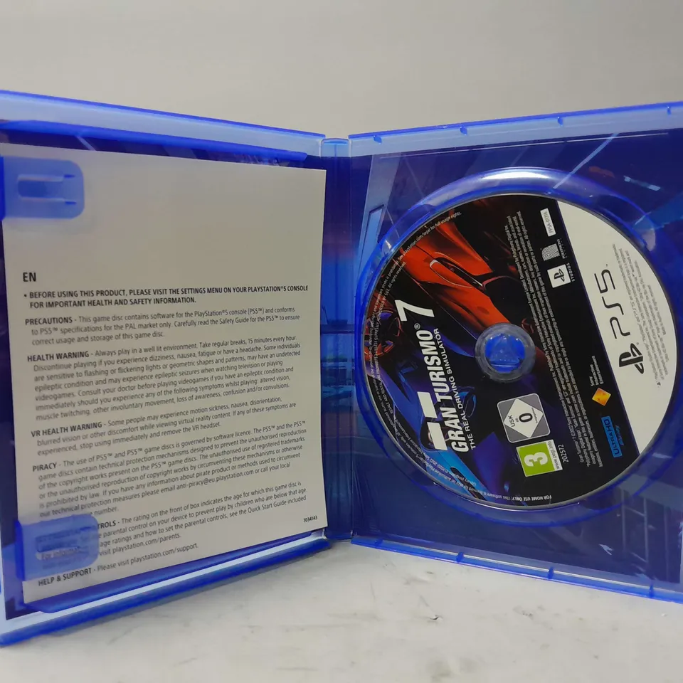 GRAN TURISMO 7 (PS5)