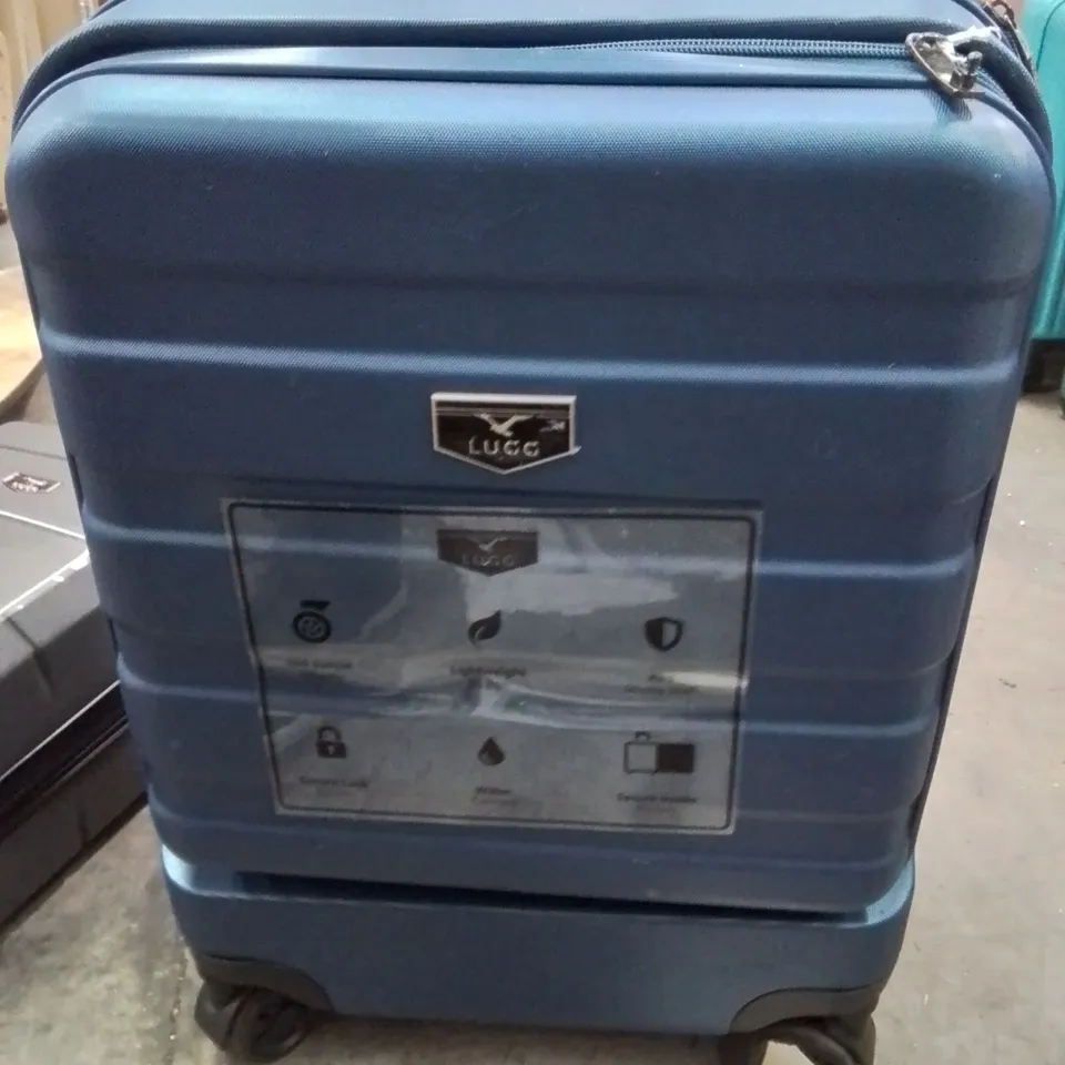 LUGG SUITCASE BLUE
